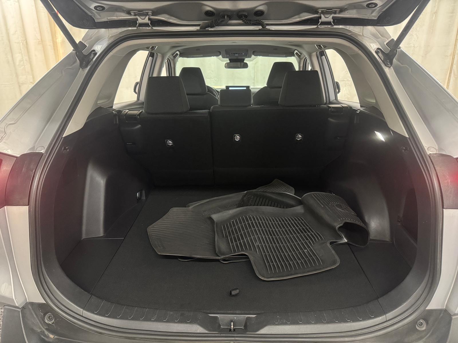 Thumbnail: 2023 Toyota RAV4 - 7