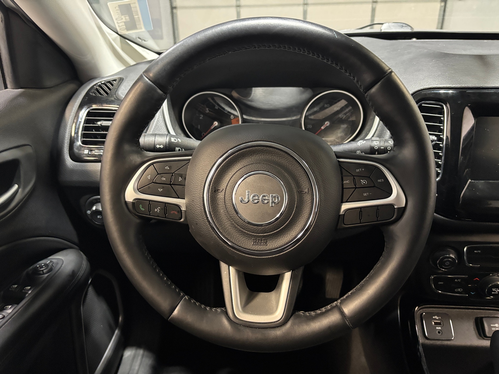 Thumbnail: 2021 Jeep Compass - 5