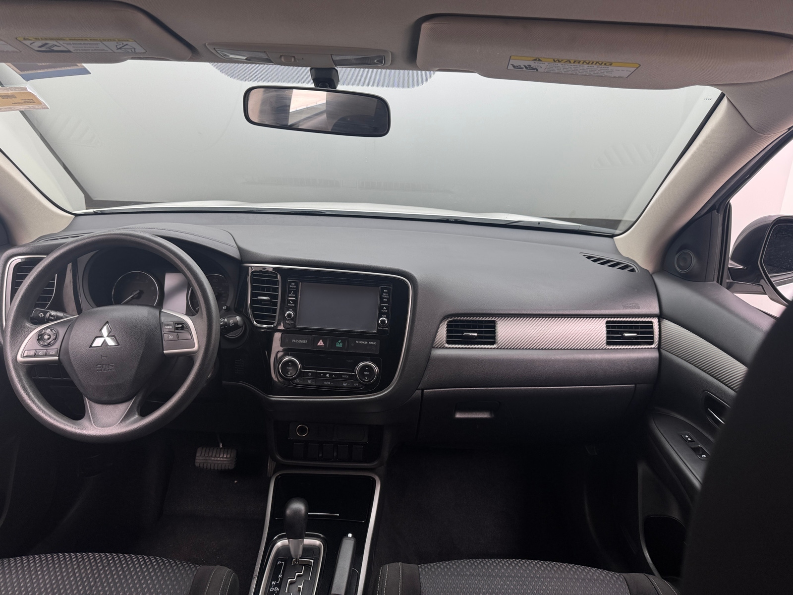 Thumbnail: 2018 Mitsubishi Outlander - 3