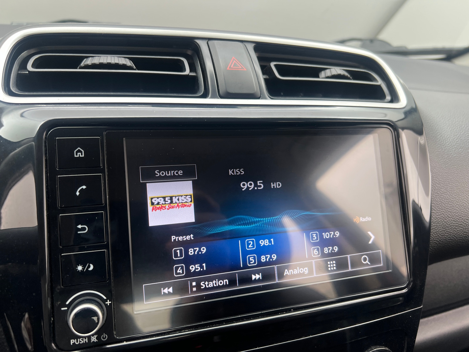 Thumbnail: 2021 Mitsubishi Mirage - 4