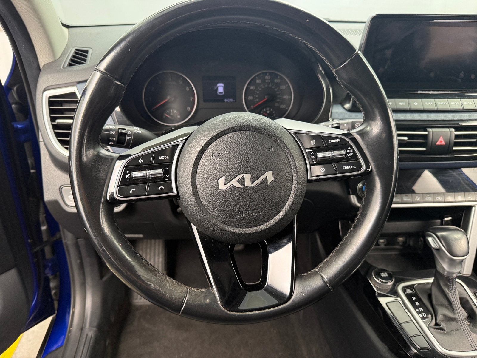 Thumbnail: 2022 Kia Seltos - 4