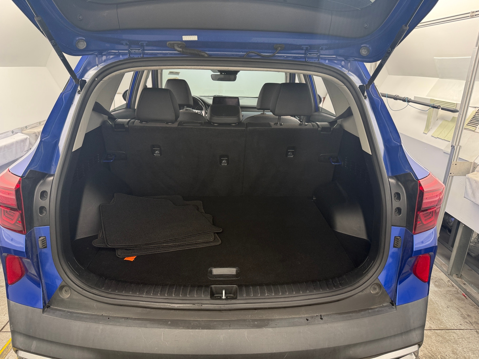 Thumbnail: 2022 Kia Seltos - 6