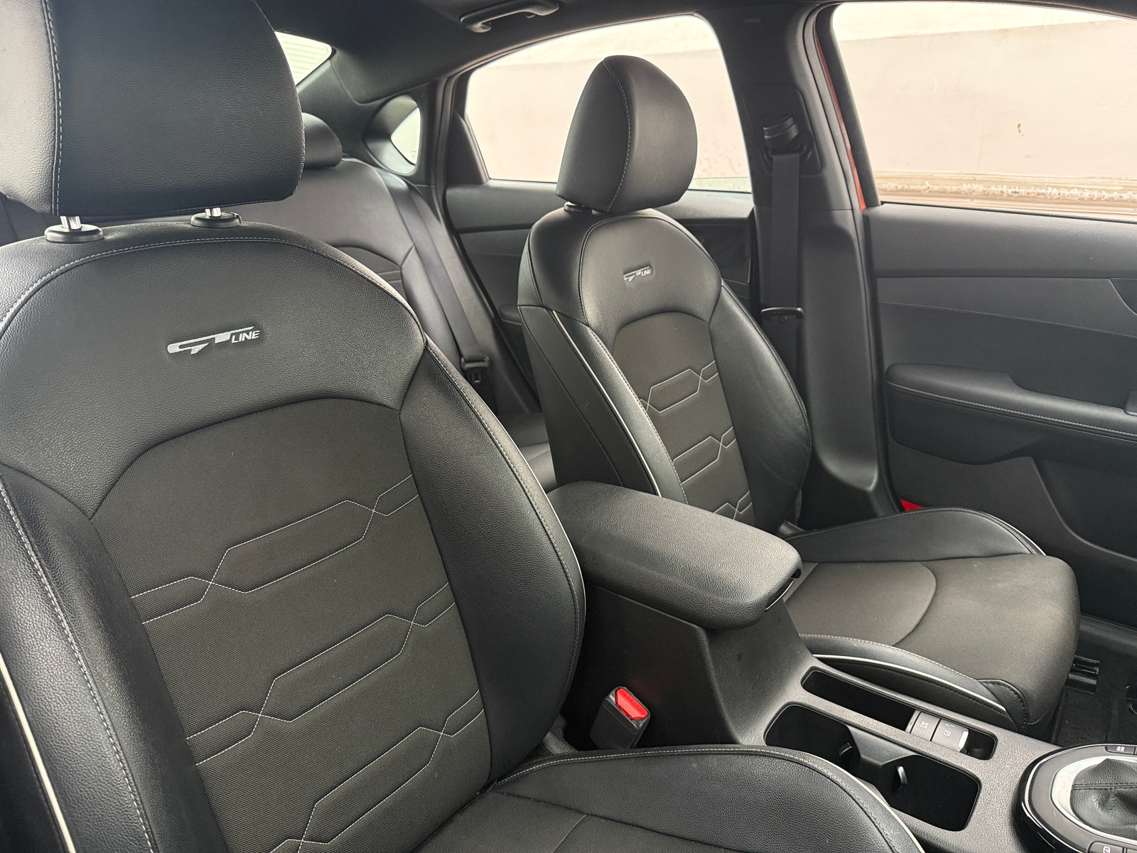 Thumbnail: 2023 Kia Forte - 2