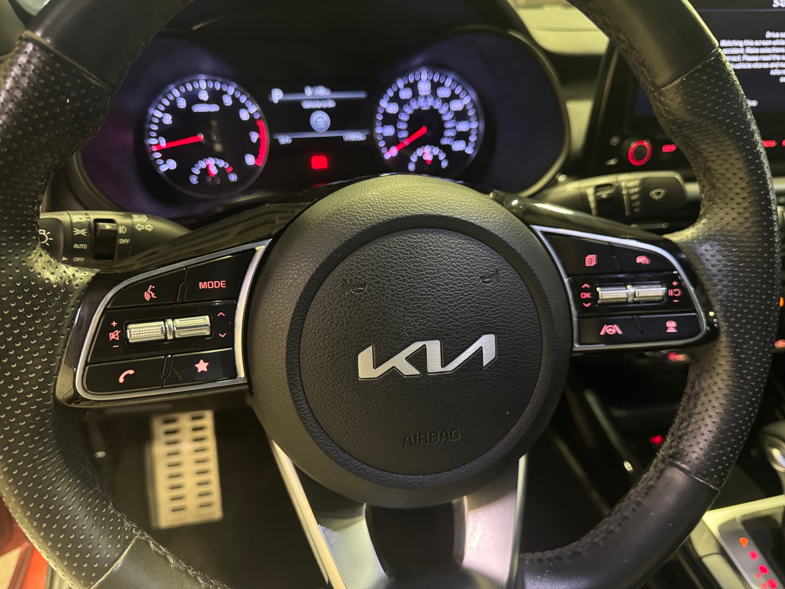 Thumbnail: 2023 Kia Forte - 5