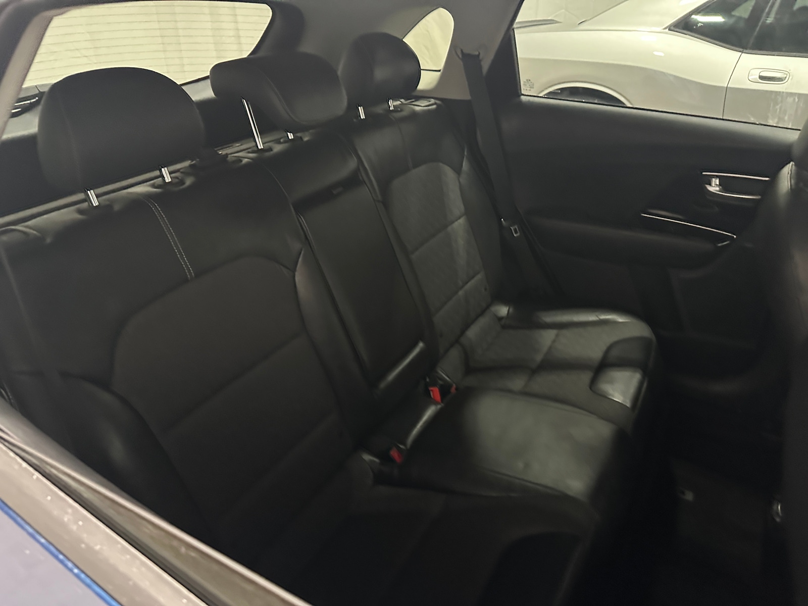 Thumbnail: 2017 Kia Niro - 6