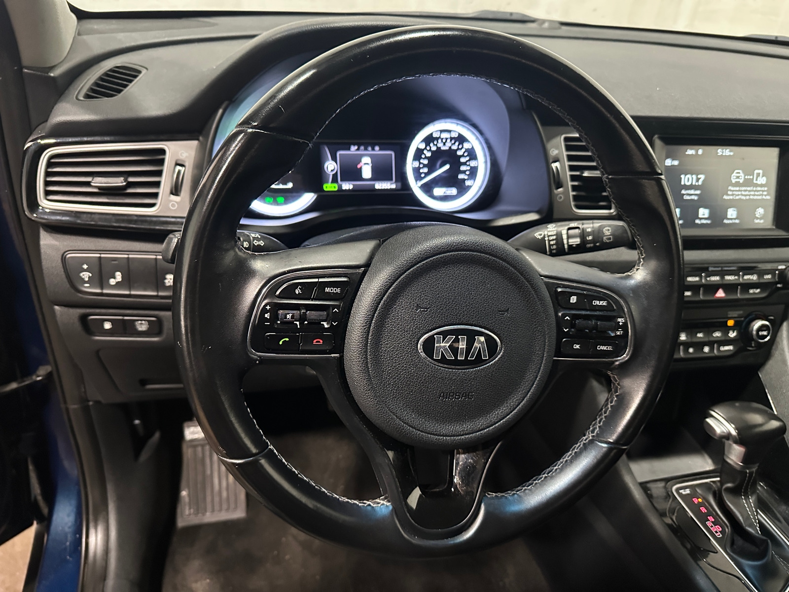 Thumbnail: 2017 Kia Niro - 5