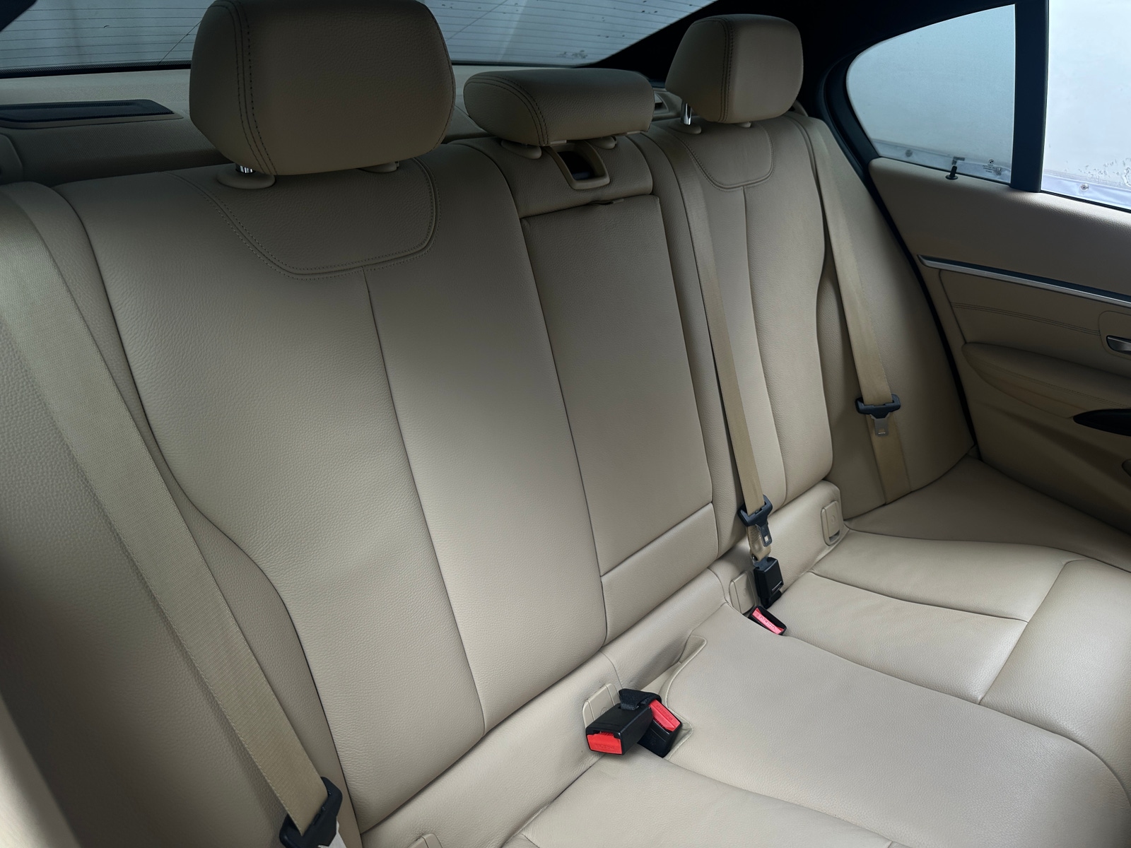 Thumbnail: 2016 BMW 3 Series - 5