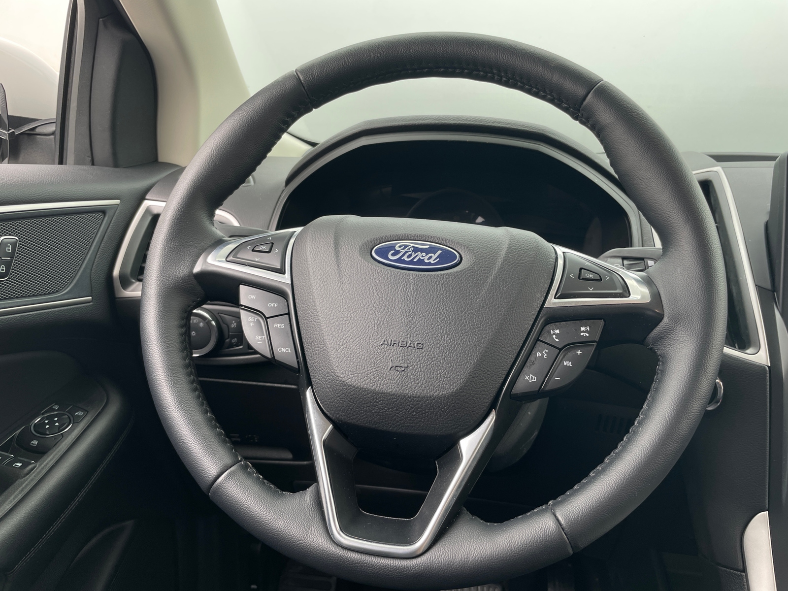 Thumbnail: 2024 Ford Edge - 4