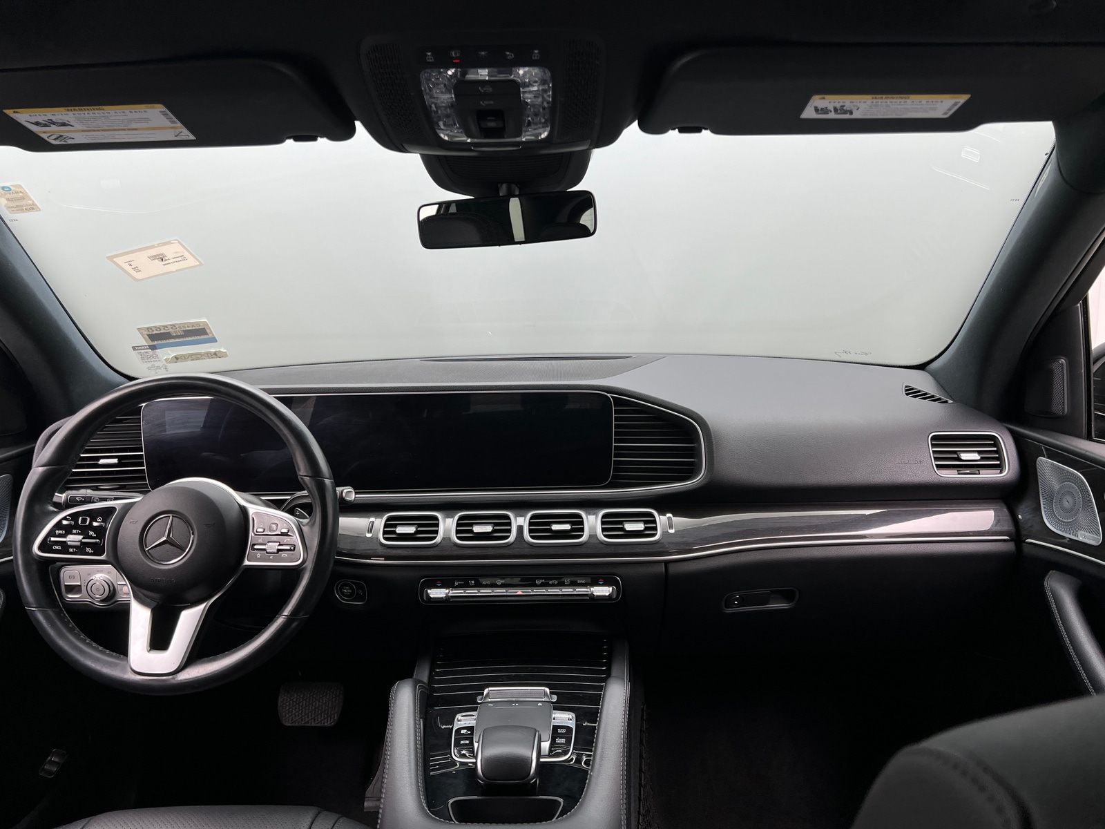 Thumbnail: 2020 Mercedes-Benz GLE - 2