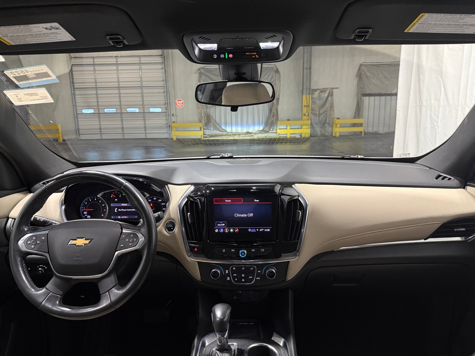 Thumbnail: 2022 Chevrolet Traverse - 3