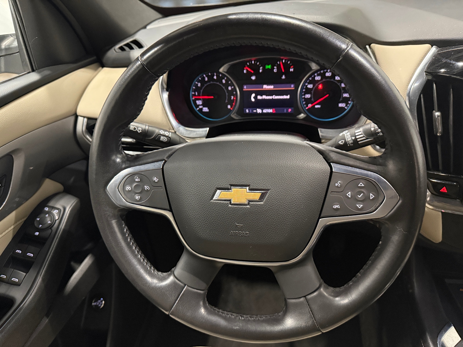 Thumbnail: 2022 Chevrolet Traverse - 5