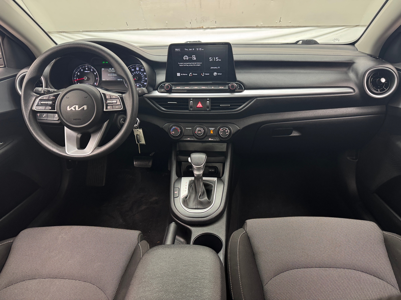 Thumbnail: 2023 Kia Forte - 3