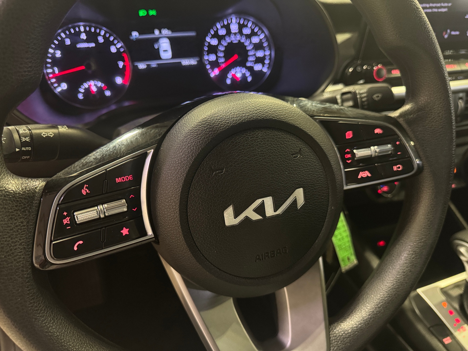 Thumbnail: 2023 Kia Forte - 5