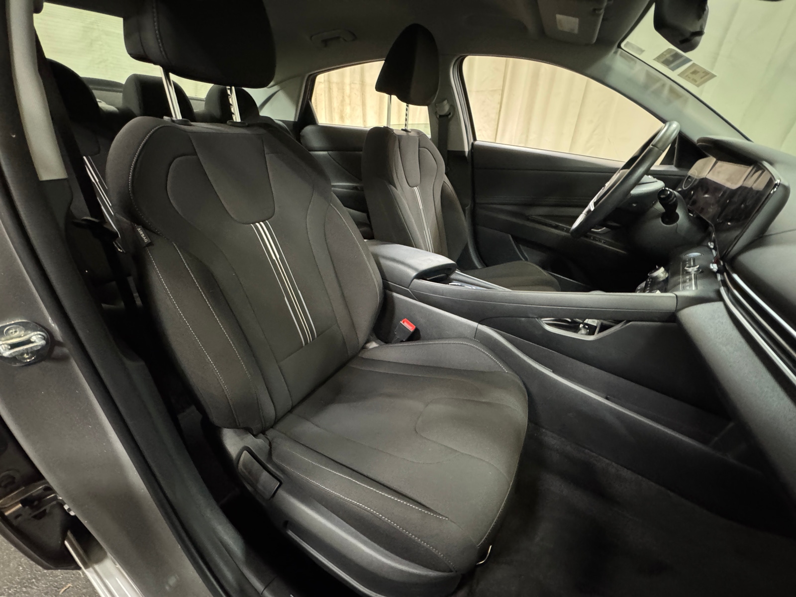 Thumbnail: 2023 Hyundai Elantra - 2