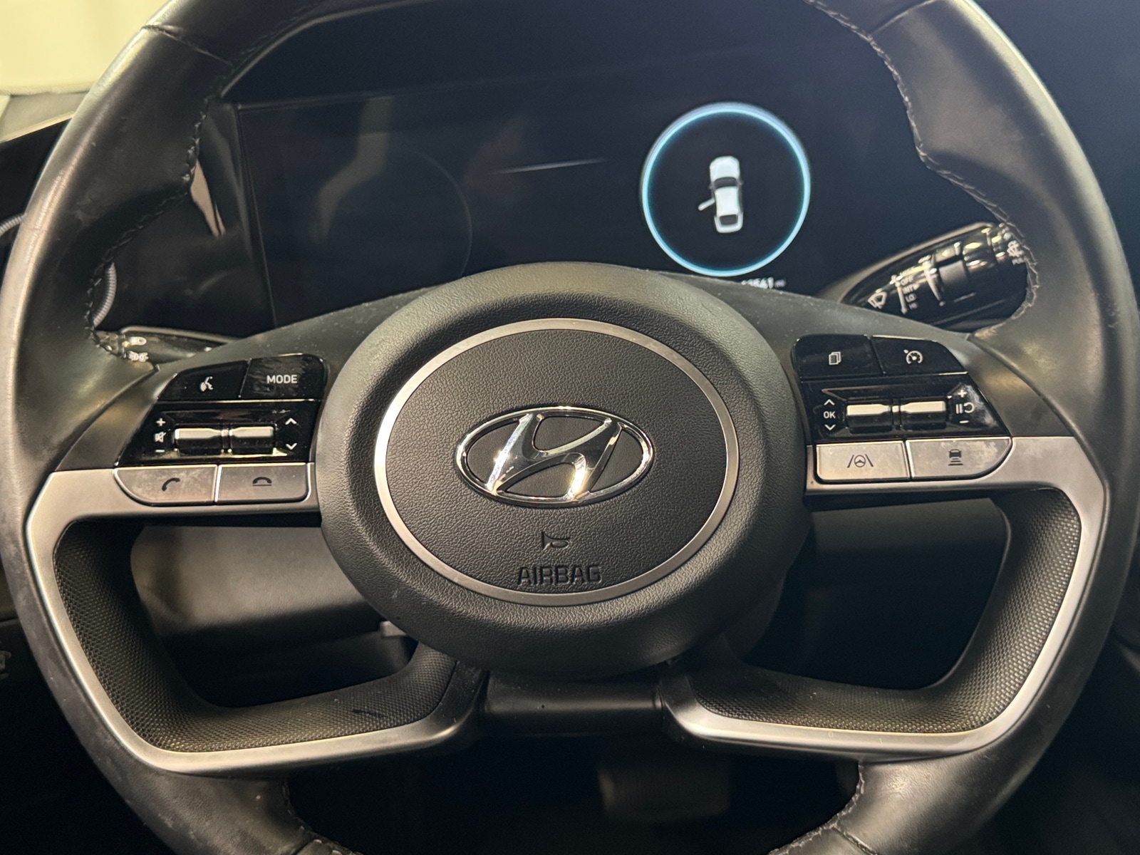 Thumbnail: 2023 Hyundai Elantra - 5