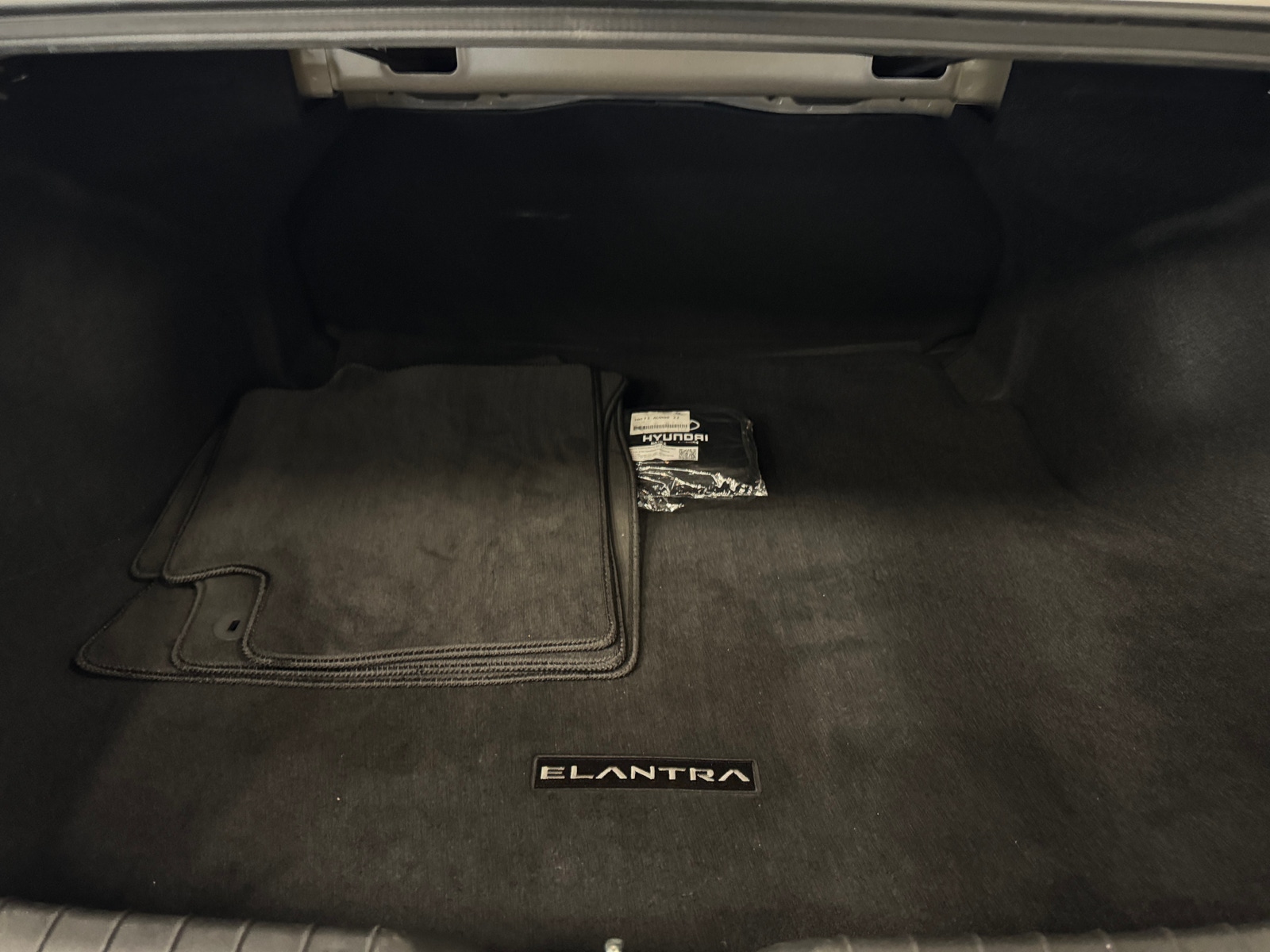 Thumbnail: 2023 Hyundai Elantra - 7