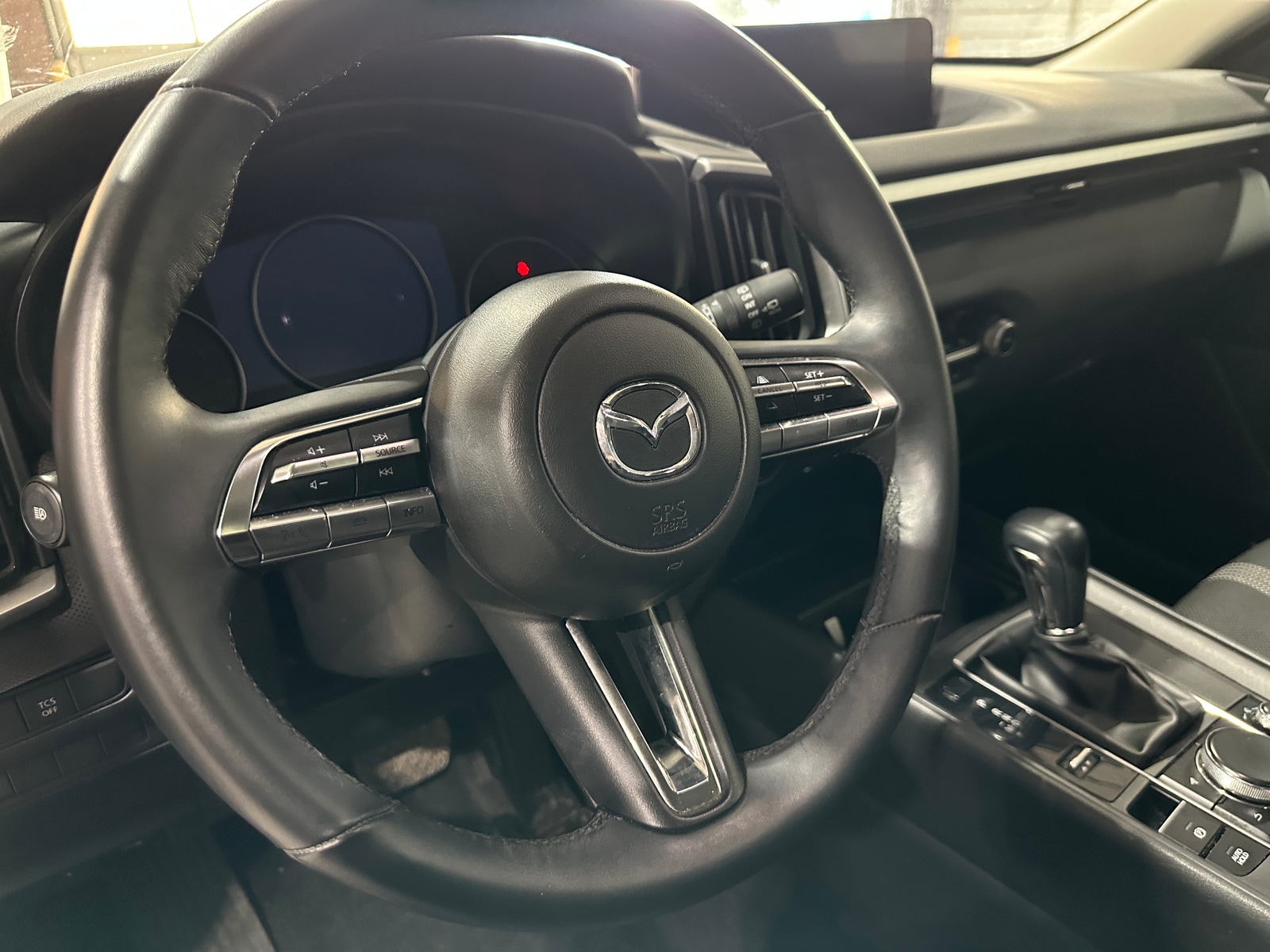 Thumbnail: 2025 Mazda CX-50 - 4