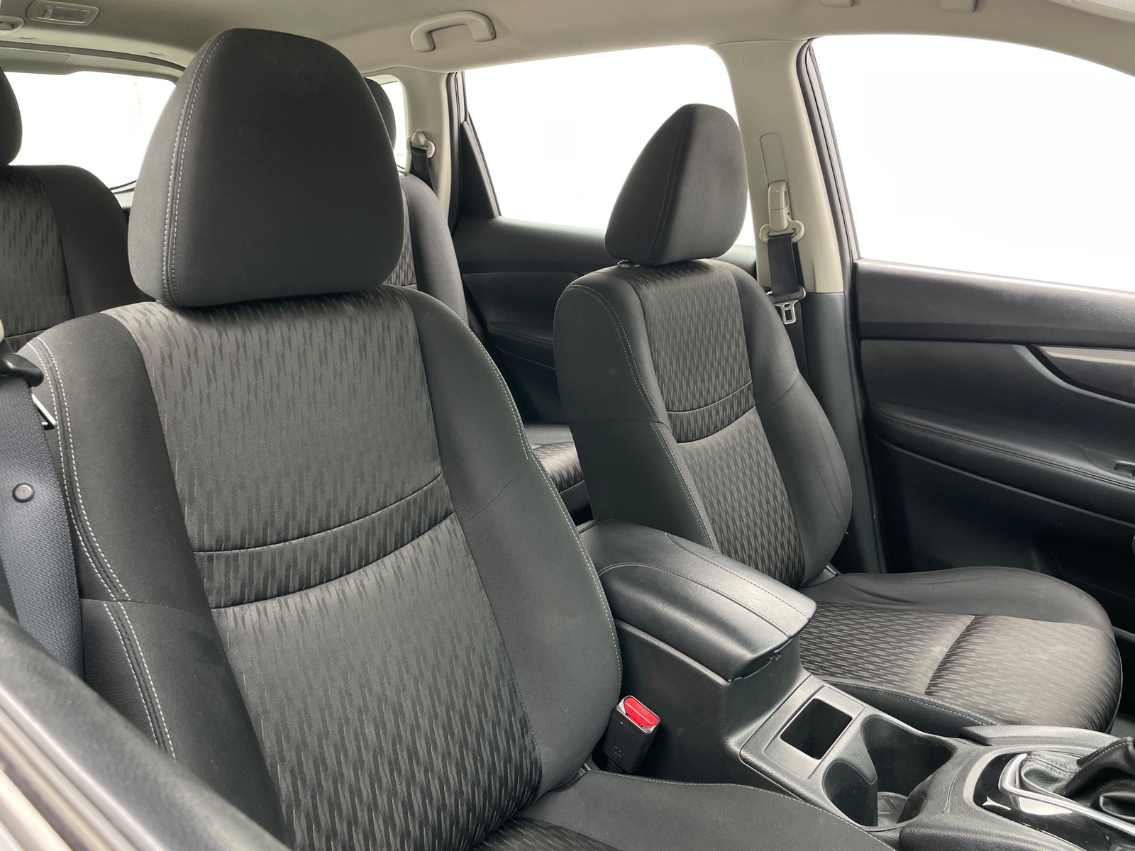 Thumbnail: 2017 Nissan Rogue - 2