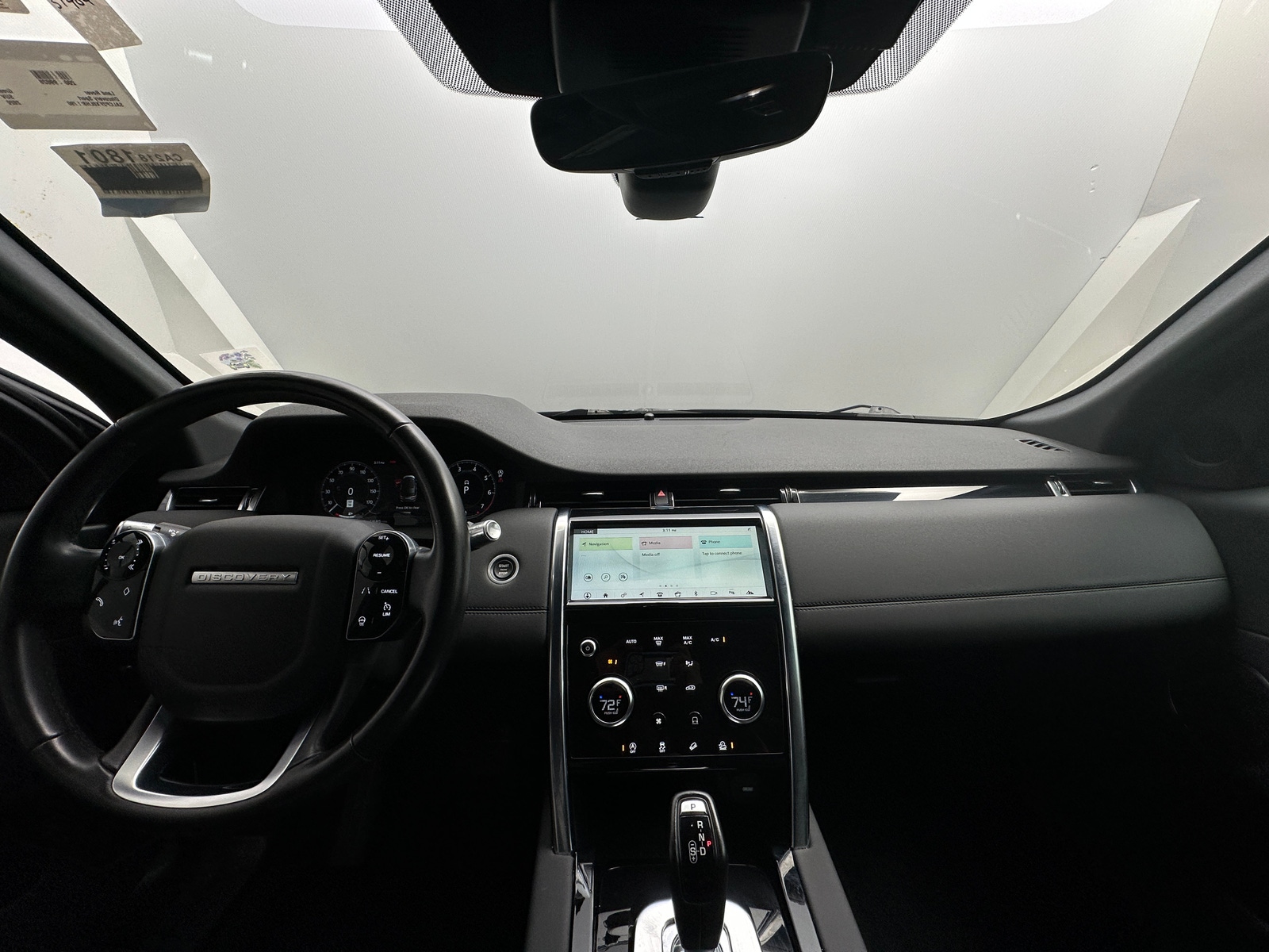 Thumbnail: 2020 Land Rover Discovery Sport - 2