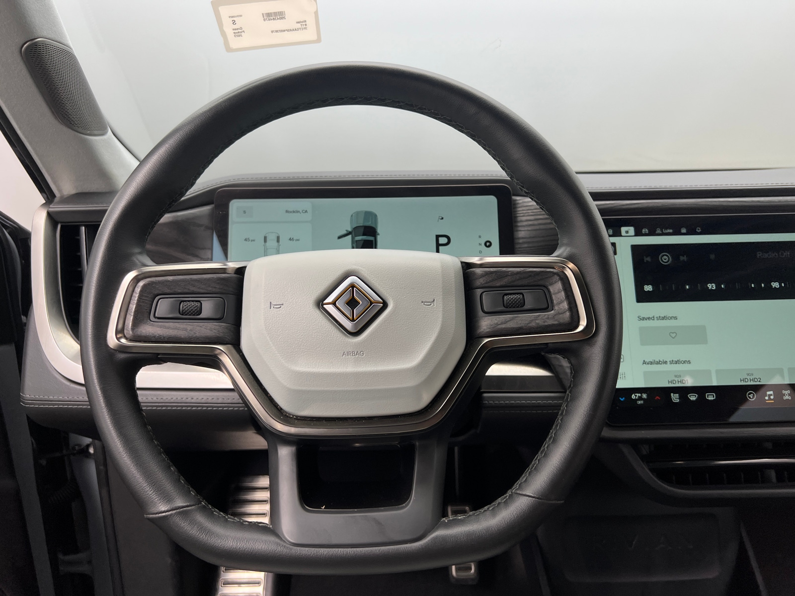 Thumbnail: 2023 Rivian R1T - 4