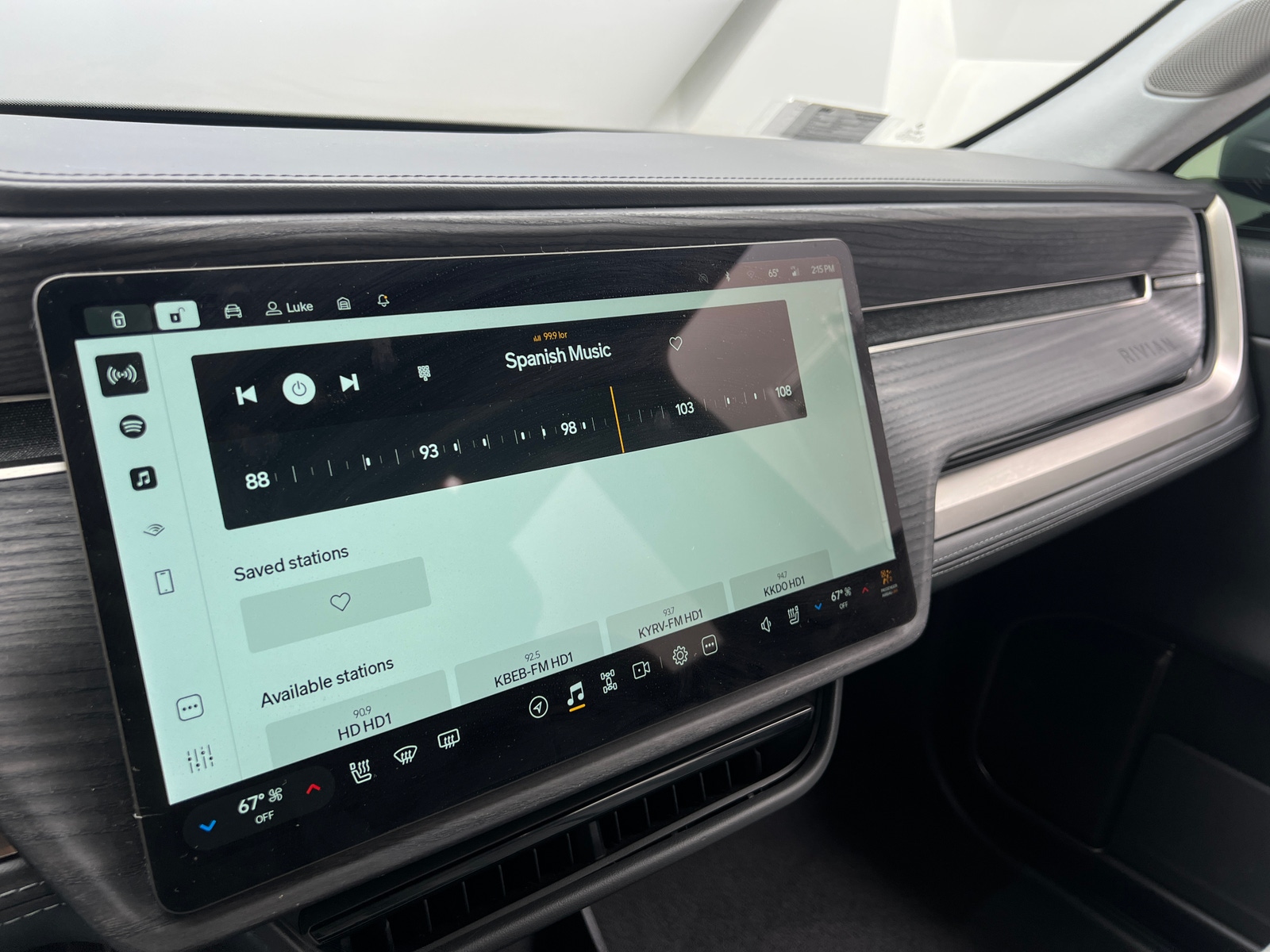 Thumbnail: 2023 Rivian R1T - 3