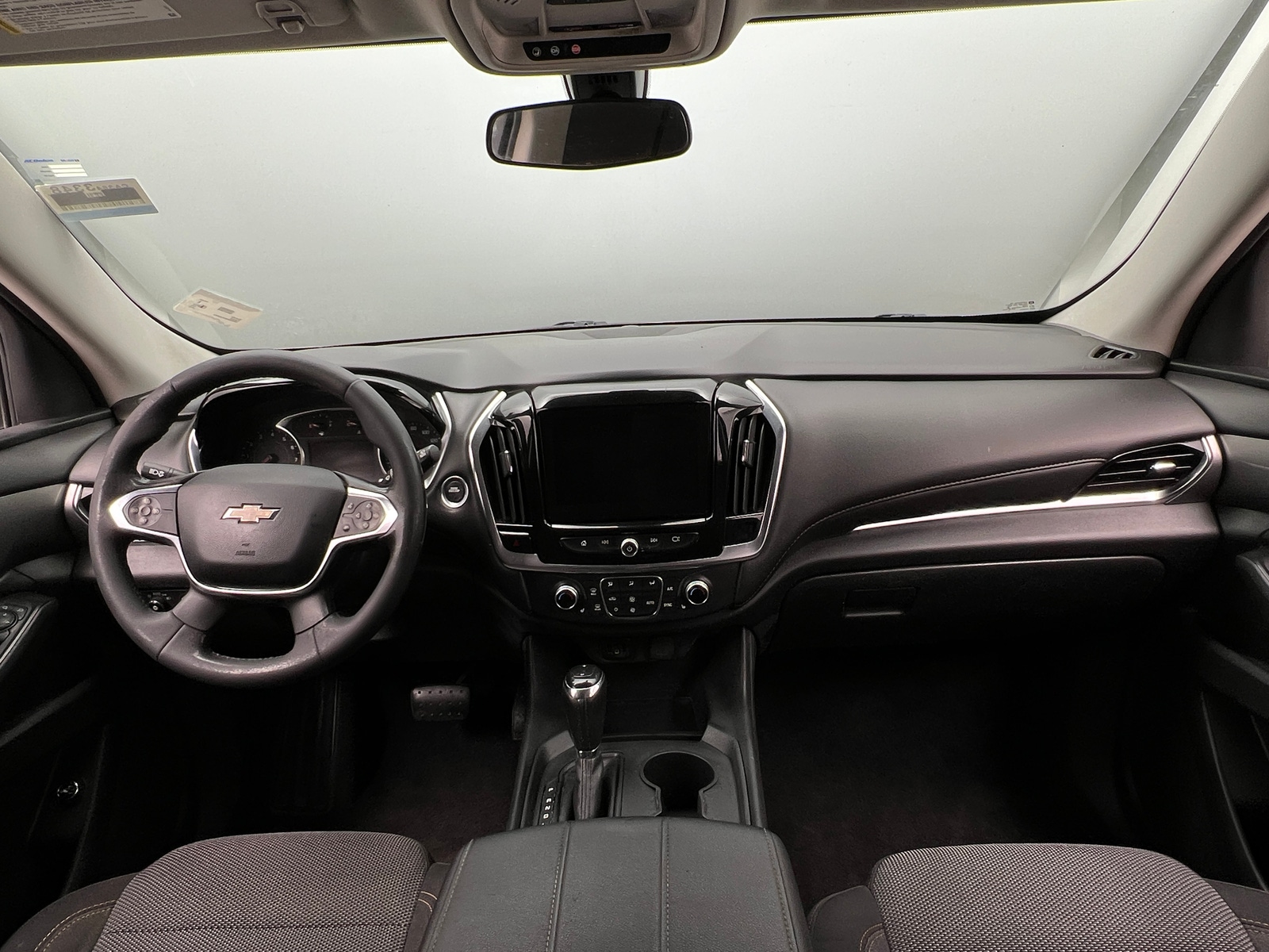 Thumbnail: 2019 Chevrolet Traverse - 3