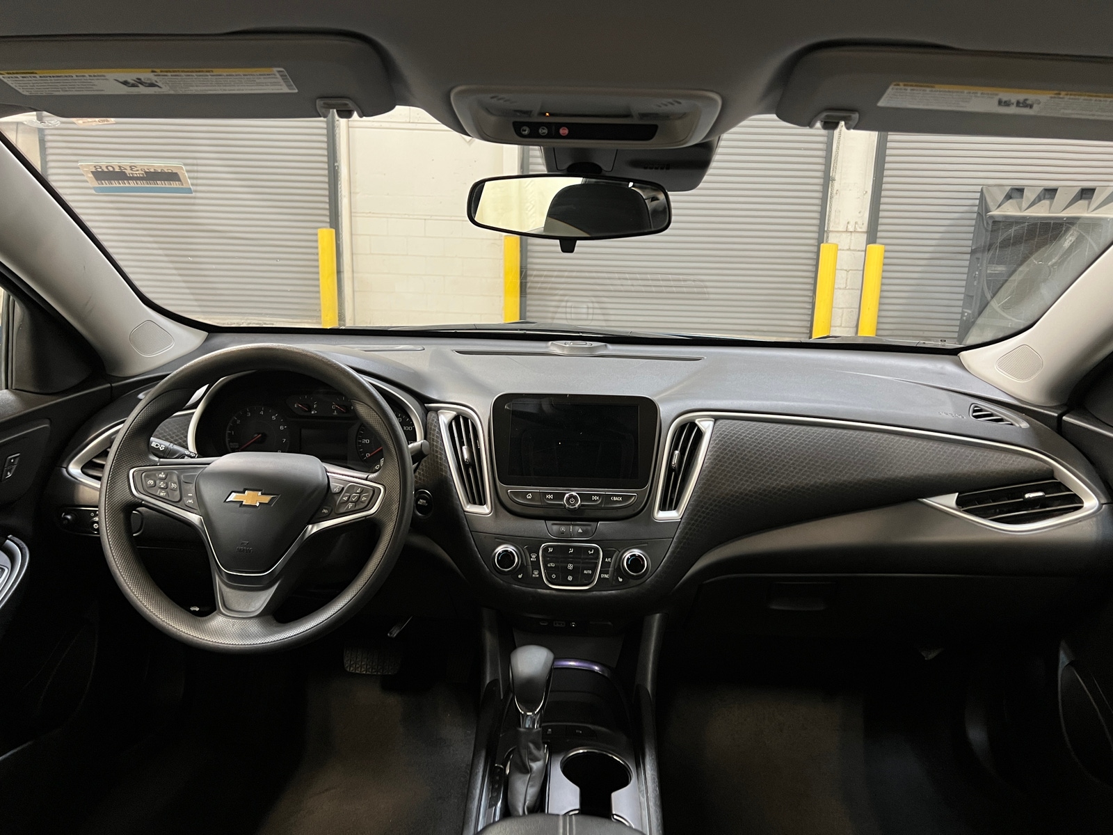 Thumbnail: 2024 Chevrolet Malibu - 3