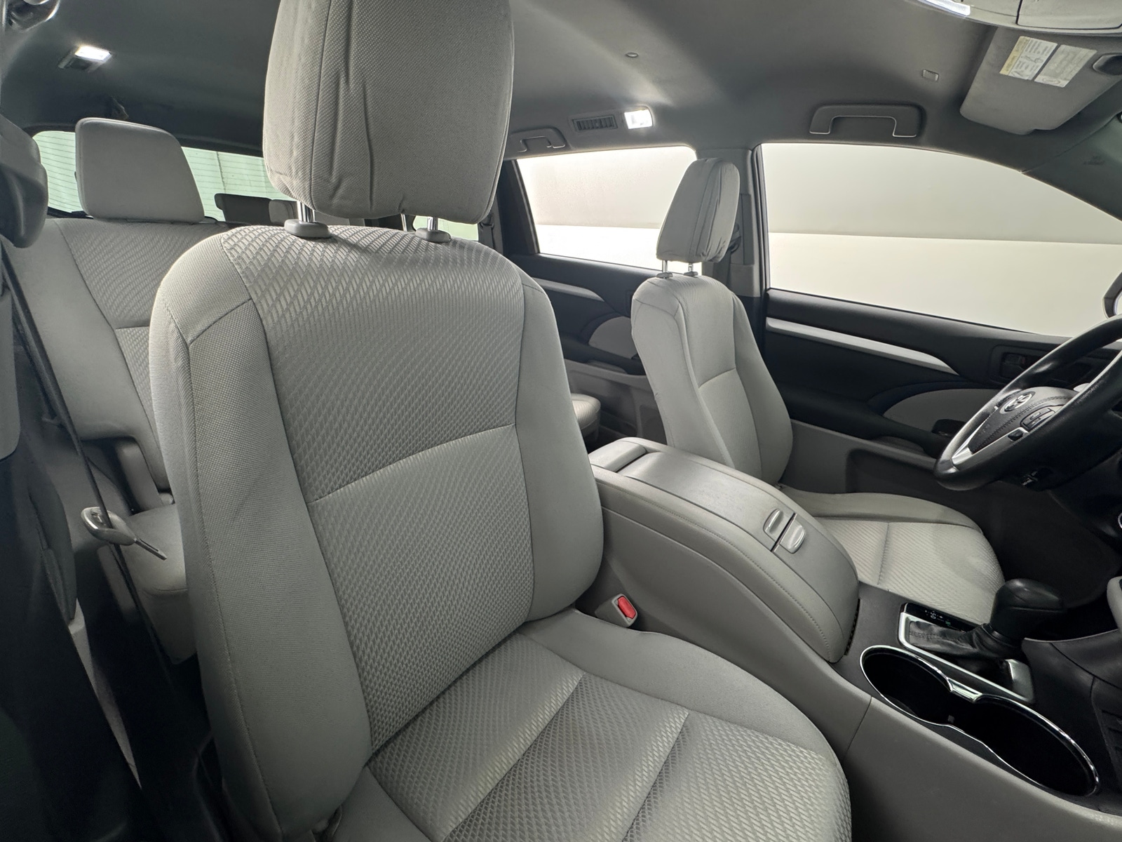 Thumbnail: 2019 Toyota Highlander - 2