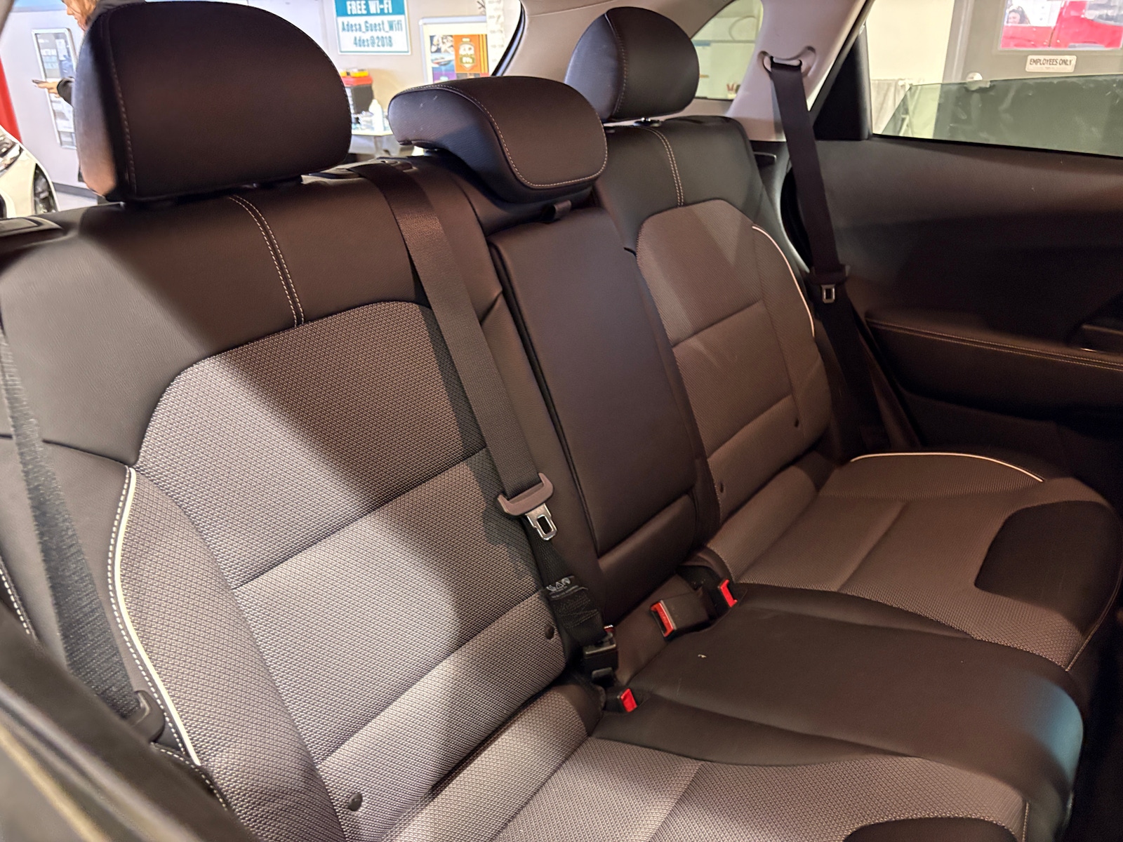 Thumbnail: 2020 Kia Niro - 5