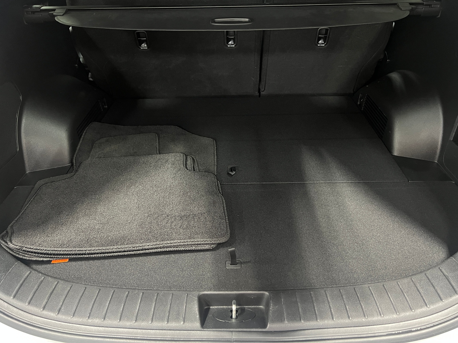 Thumbnail: 2022 Hyundai Santa Fe - 6