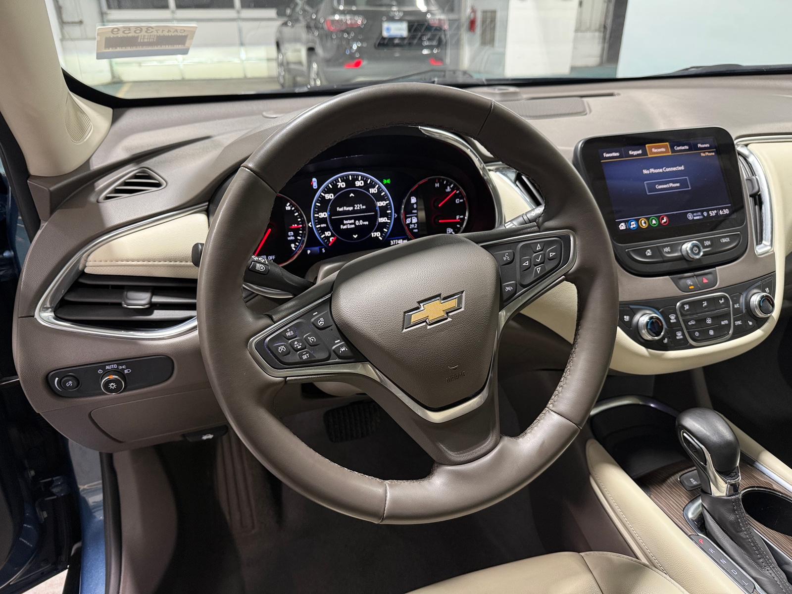 Thumbnail: 2024 Chevrolet Malibu - 4