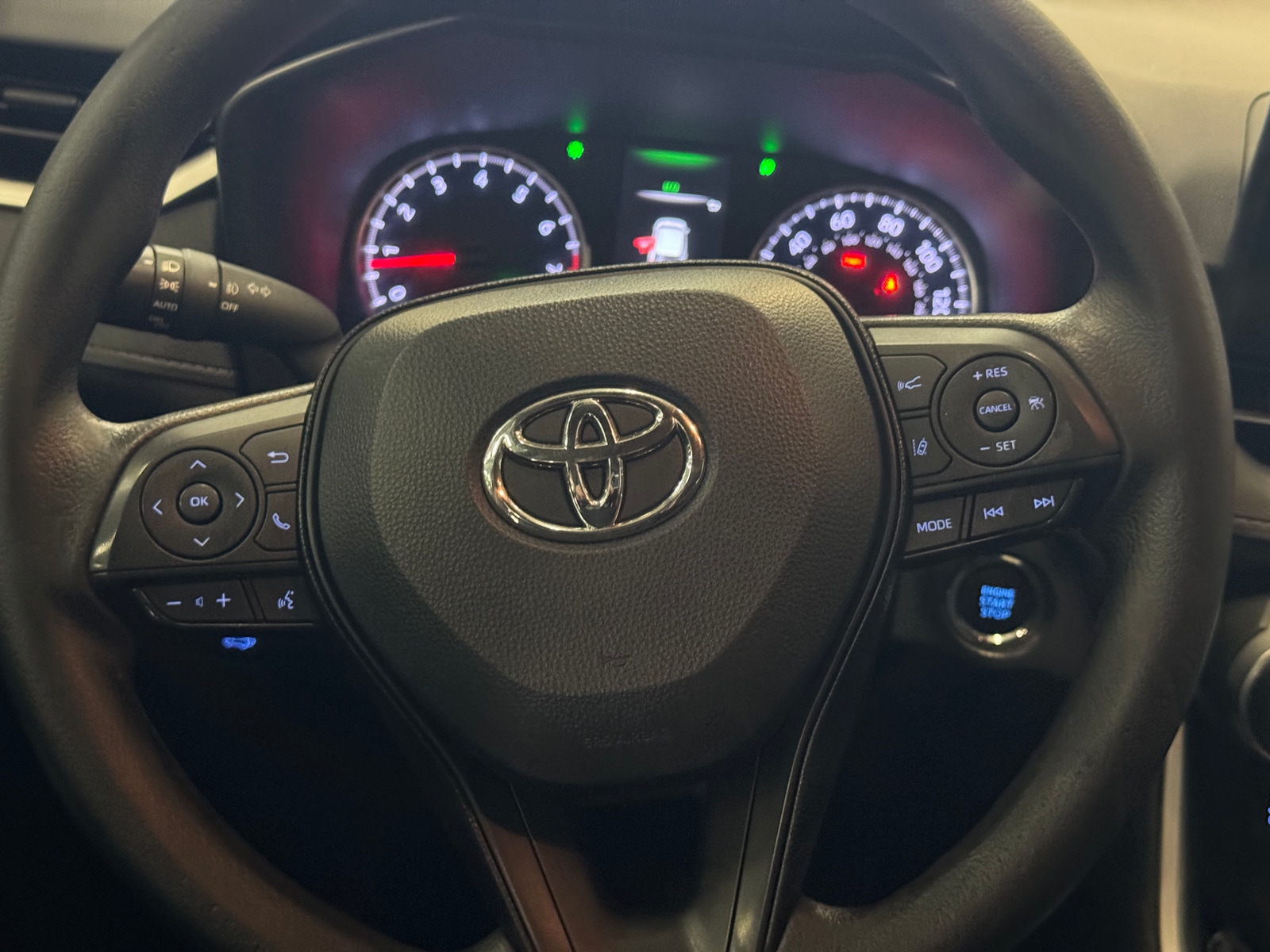 Thumbnail: 2021 Toyota RAV4 - 5