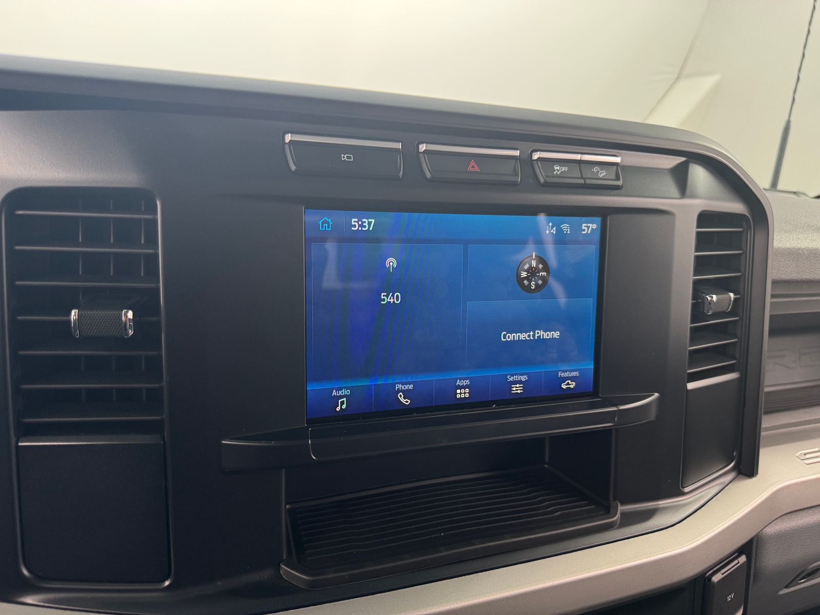 Thumbnail: 2024 Ford Econoline - 4