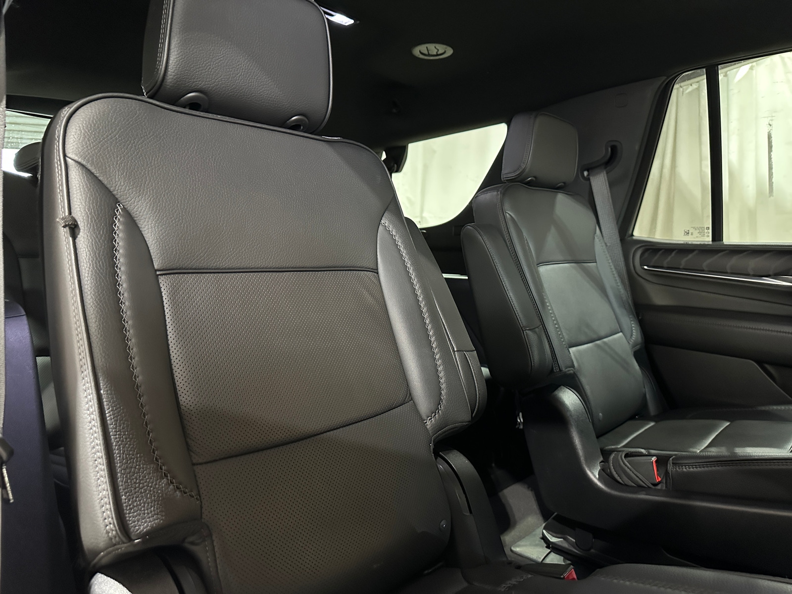 Thumbnail: 2023 GMC Yukon - 5