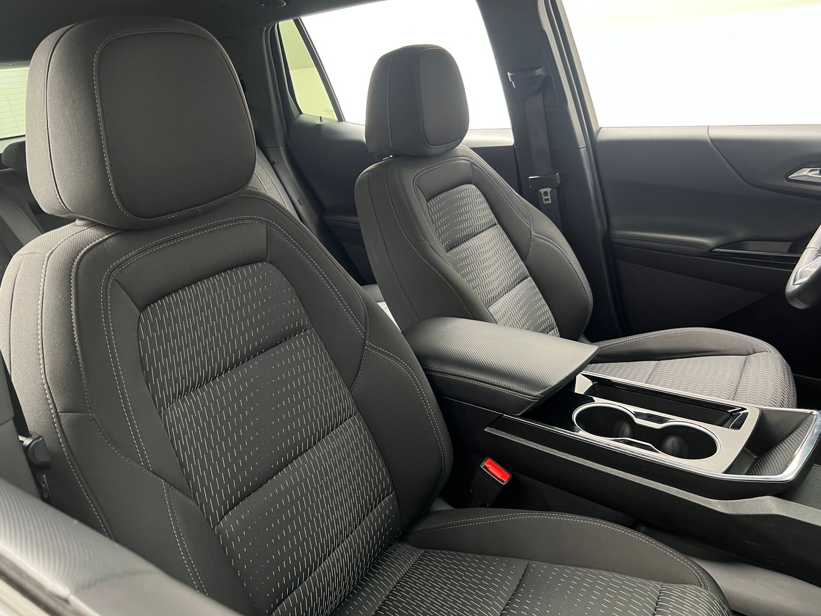 Thumbnail: 2025 Chevrolet Equinox - 2