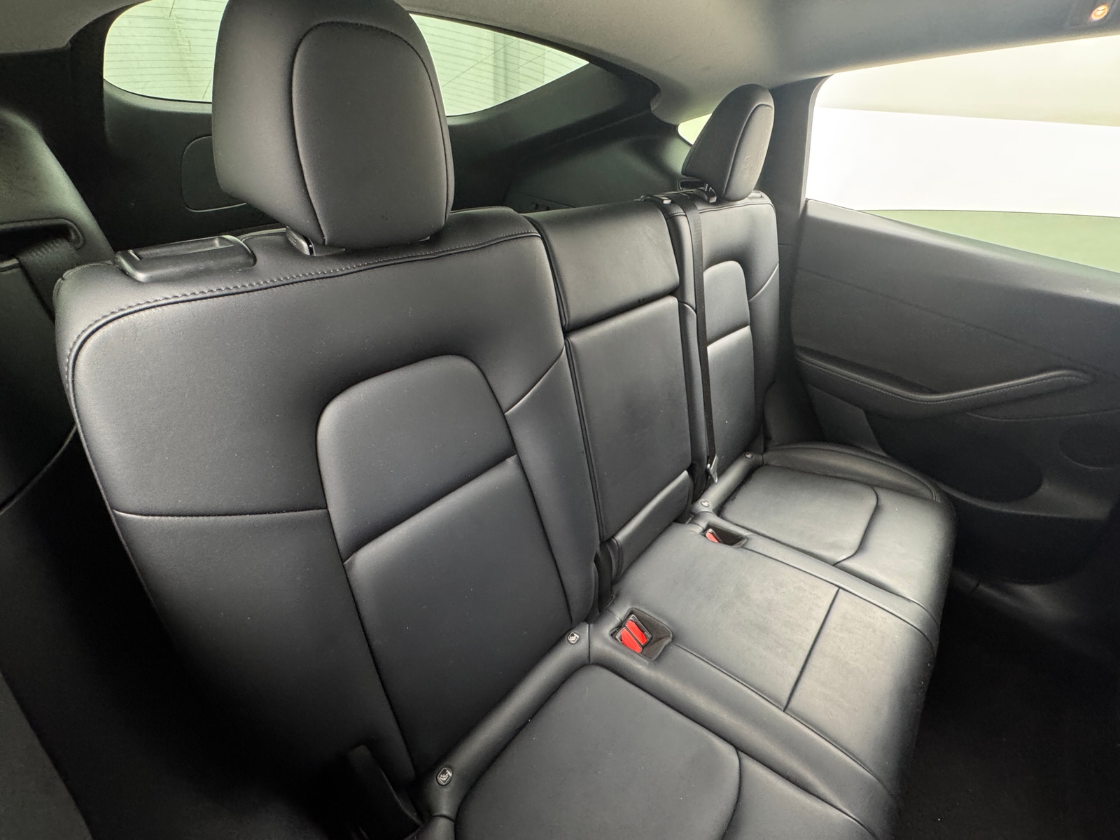 Thumbnail: 2022 Tesla Model Y - 5