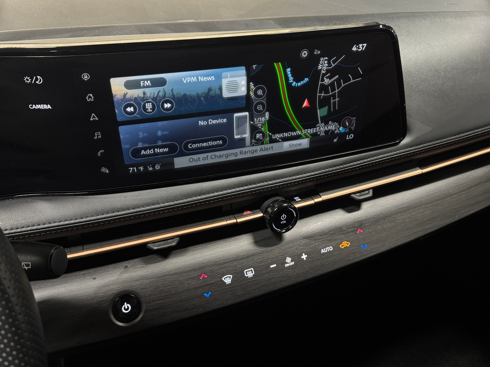 Thumbnail: 2023 Nissan Ariya - 3