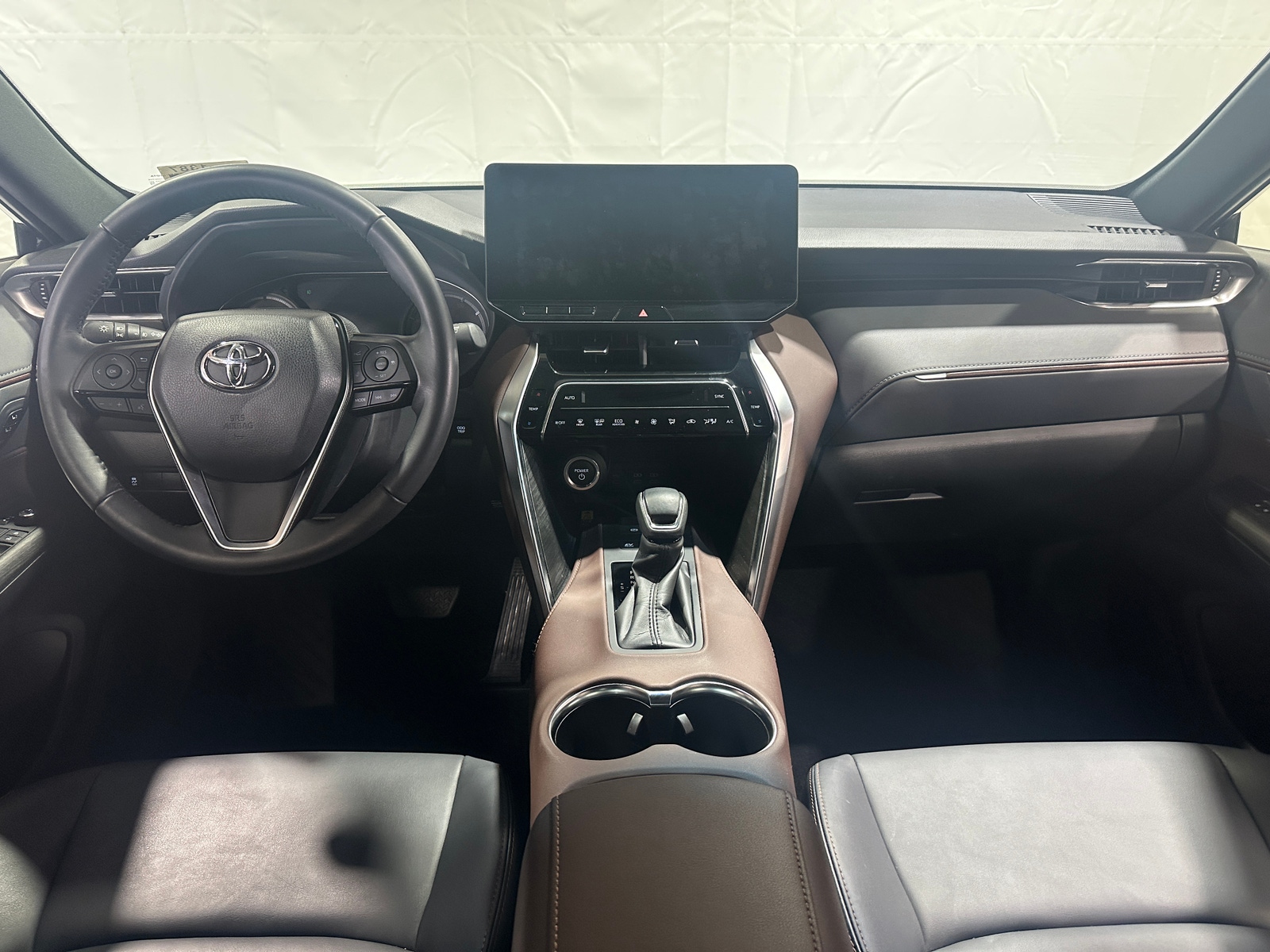 Thumbnail: 2024 Toyota Venza - 2