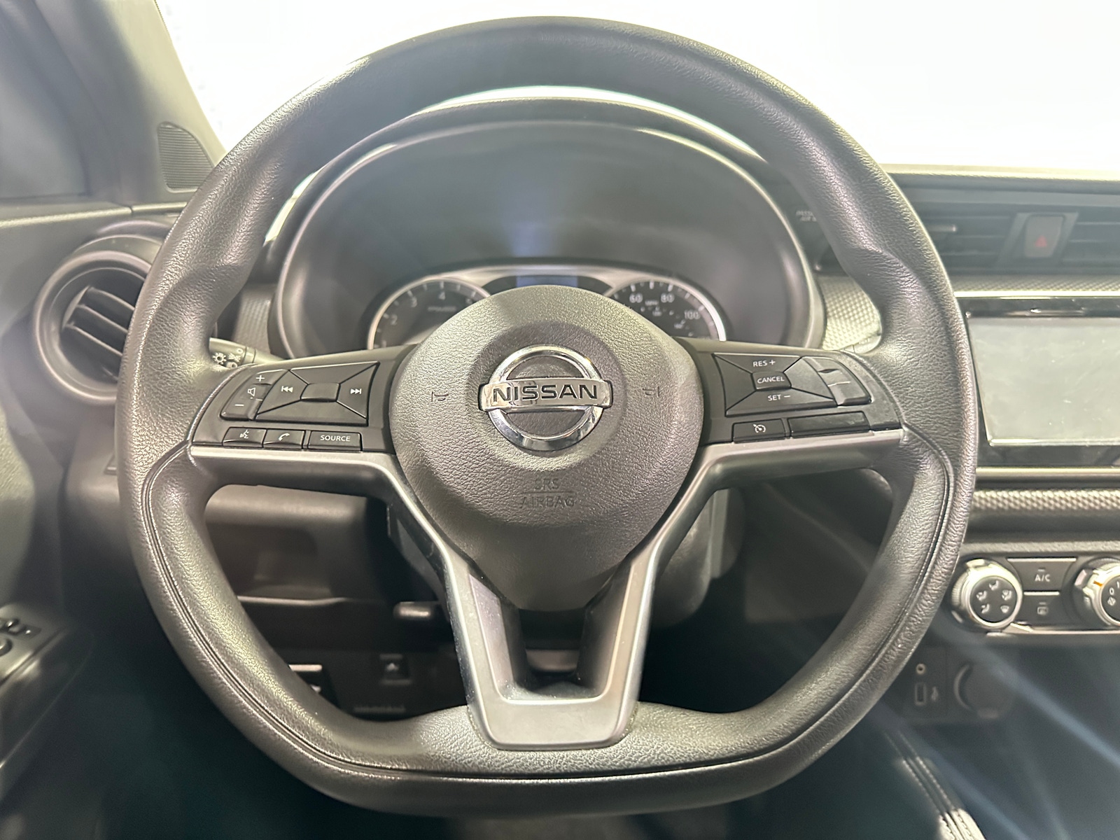Thumbnail: 2019 Nissan Kicks - 5