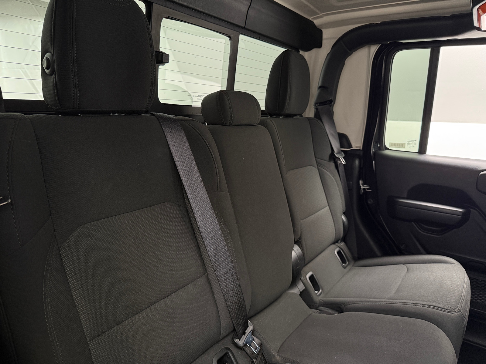 Thumbnail: 2023 Jeep Gladiator - 6