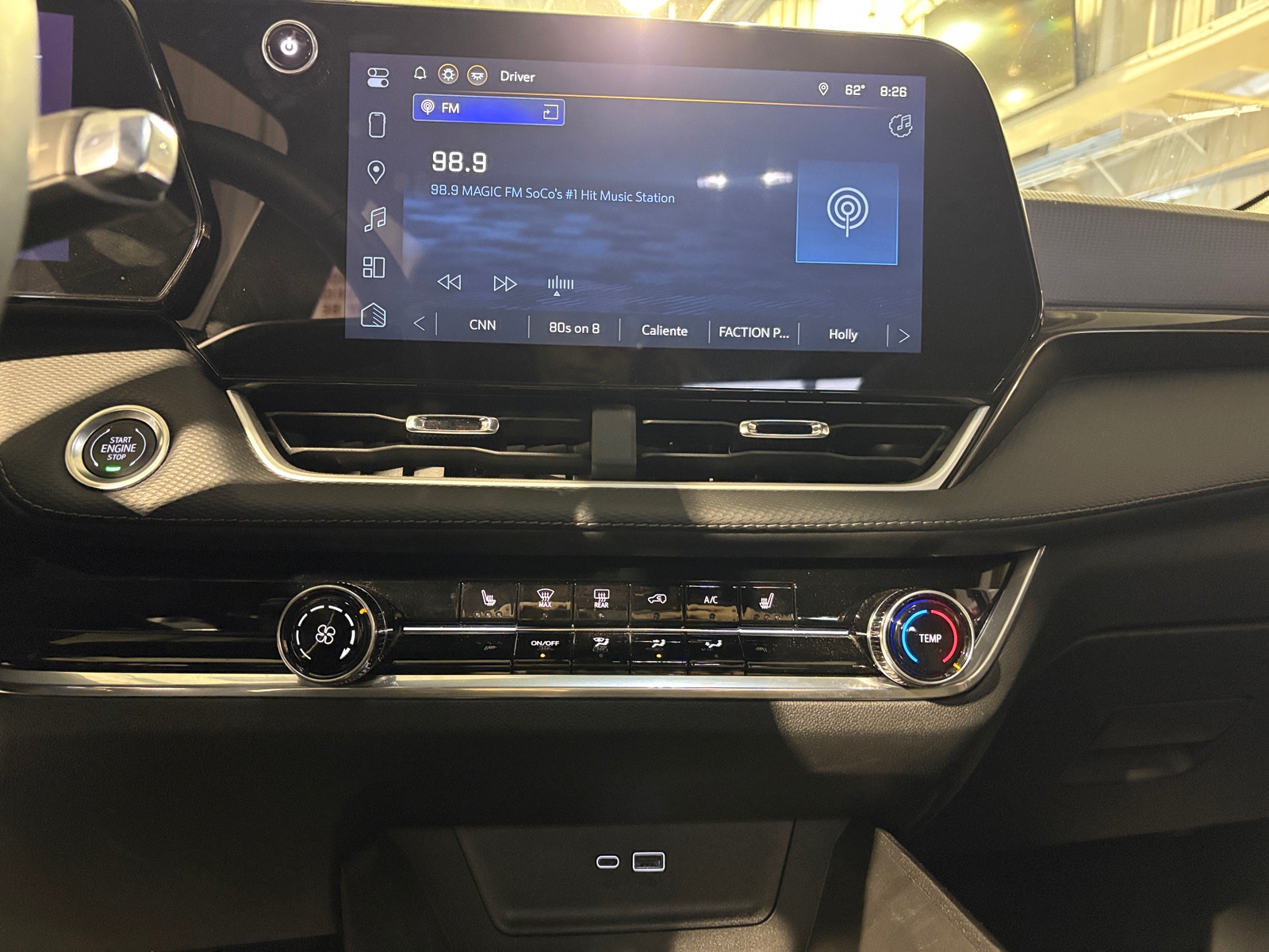 Thumbnail: 2025 Chevrolet Equinox - 4