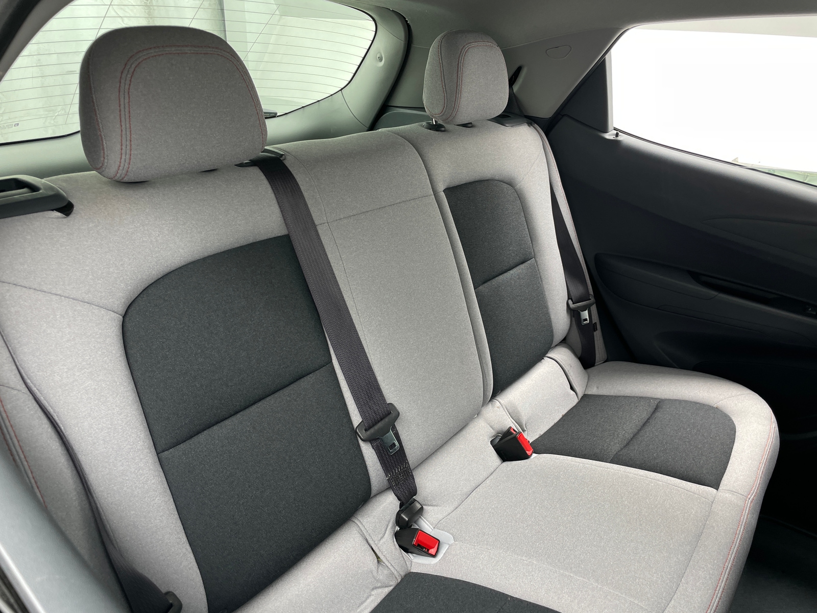 Thumbnail: 2017 Chevrolet Bolt EV - 6