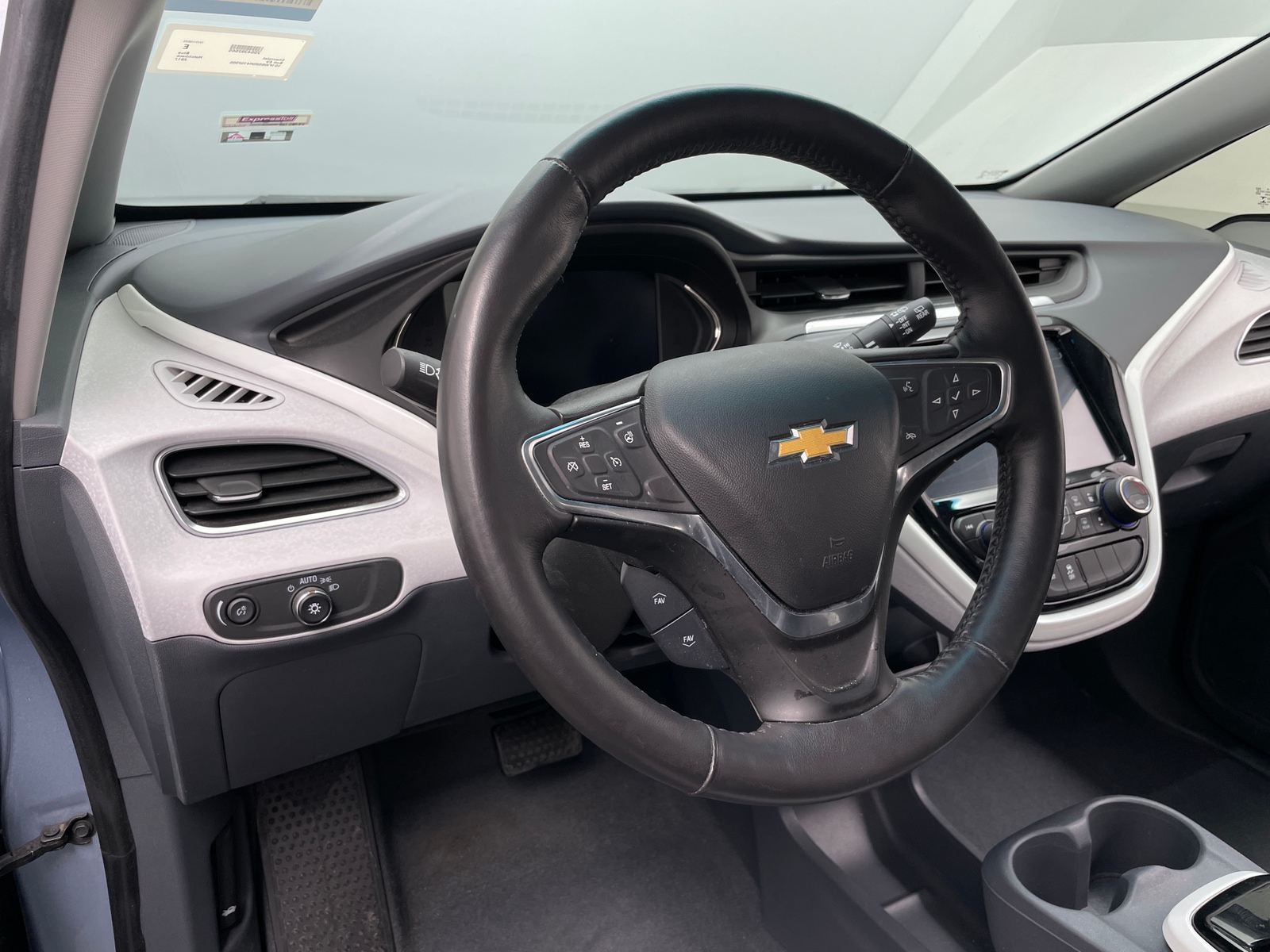 Thumbnail: 2017 Chevrolet Bolt EV - 5