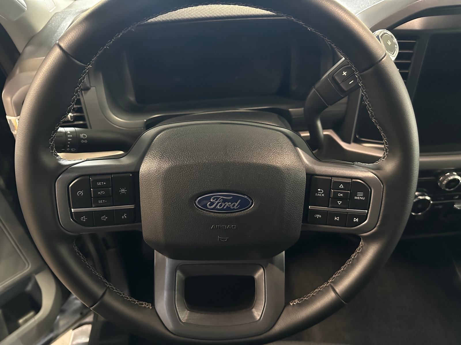 Thumbnail: 2025 Ford Econoline - 5