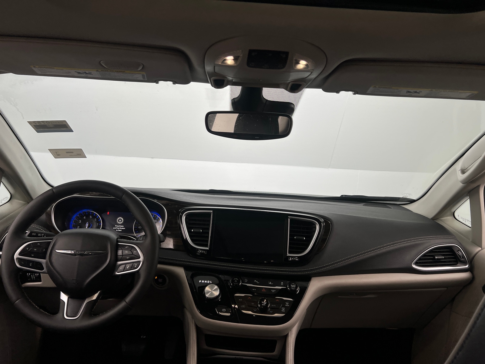 Thumbnail: 2024 Chrysler Pacifica - 2