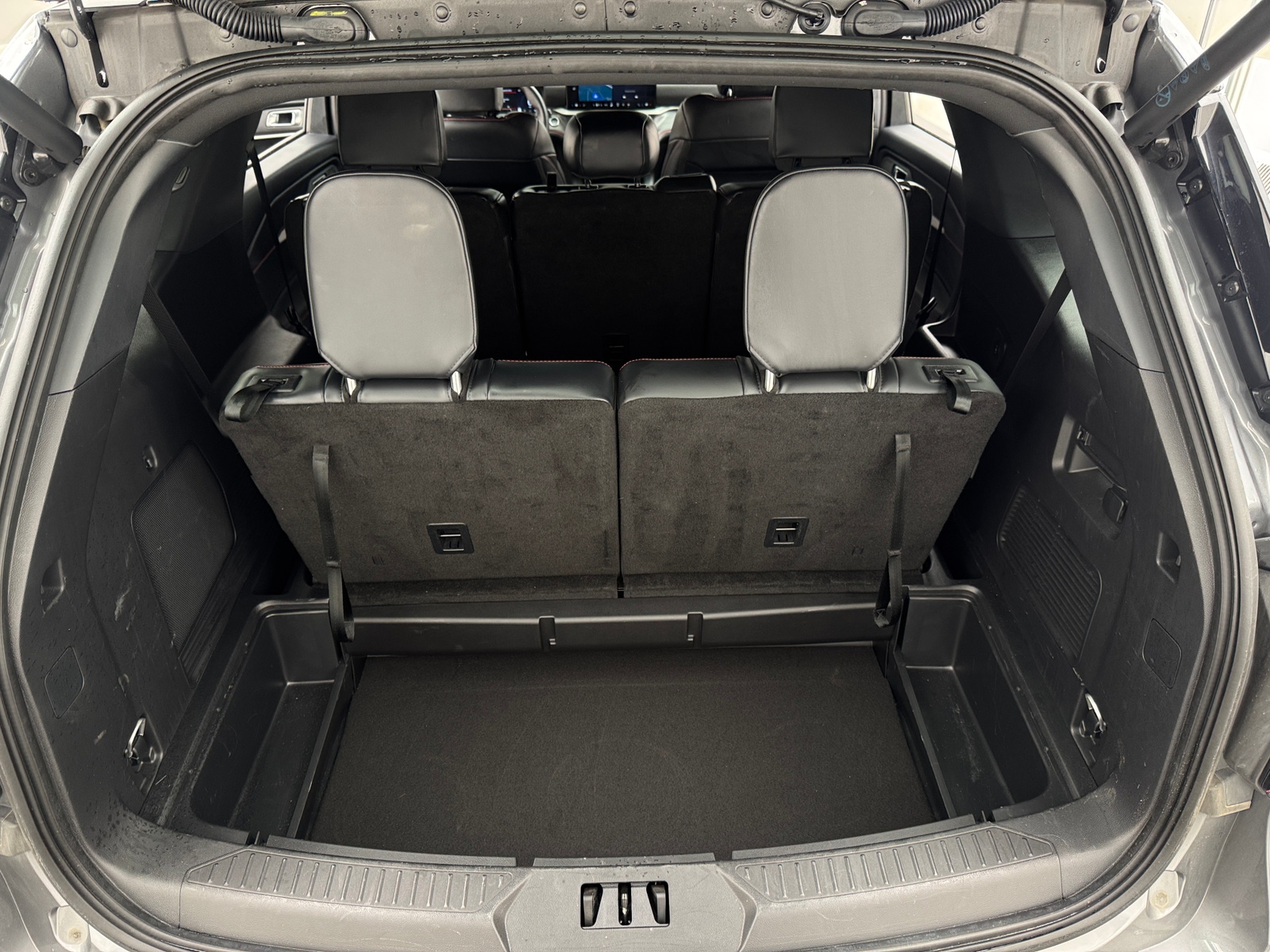 Thumbnail: 2025 Ford Explorer - 7