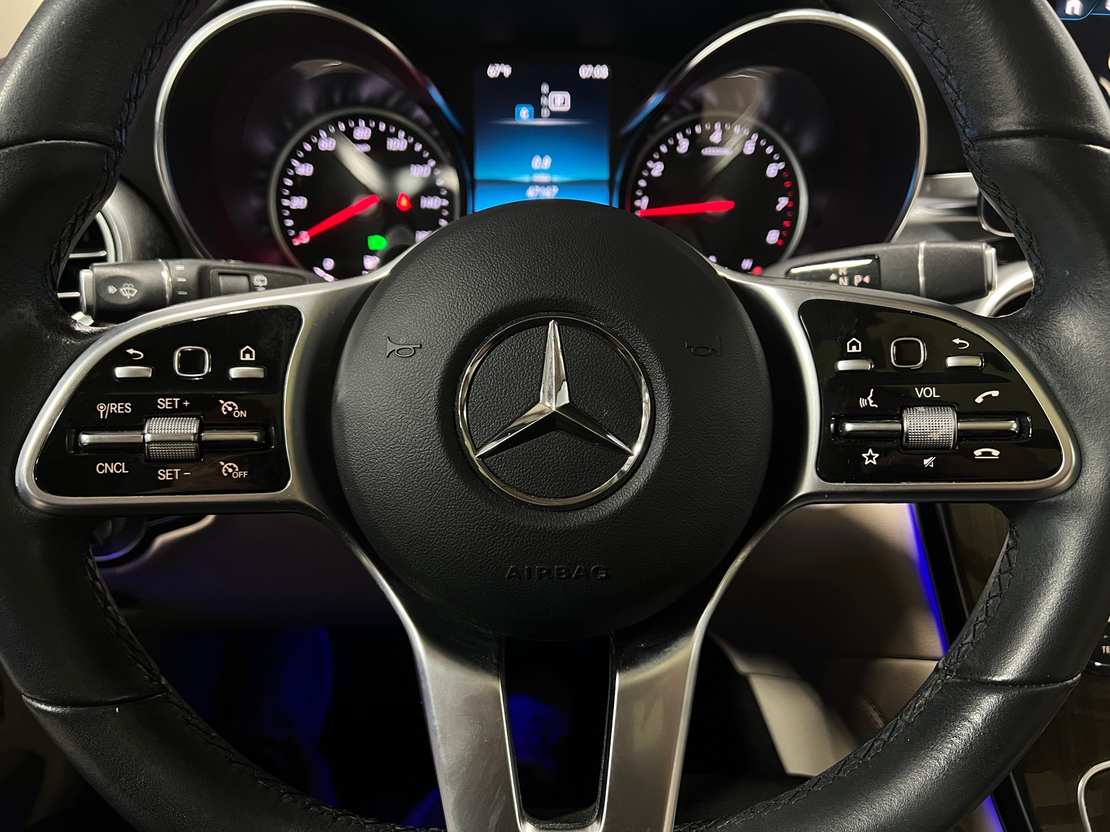 Thumbnail: 2021 Mercedes-Benz GLC - 4