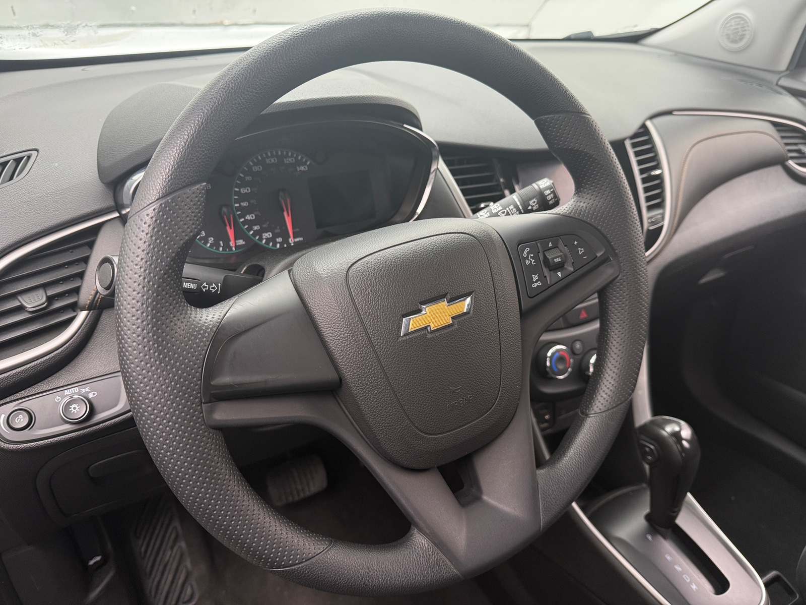 Thumbnail: 2020 Chevrolet Trax - 5