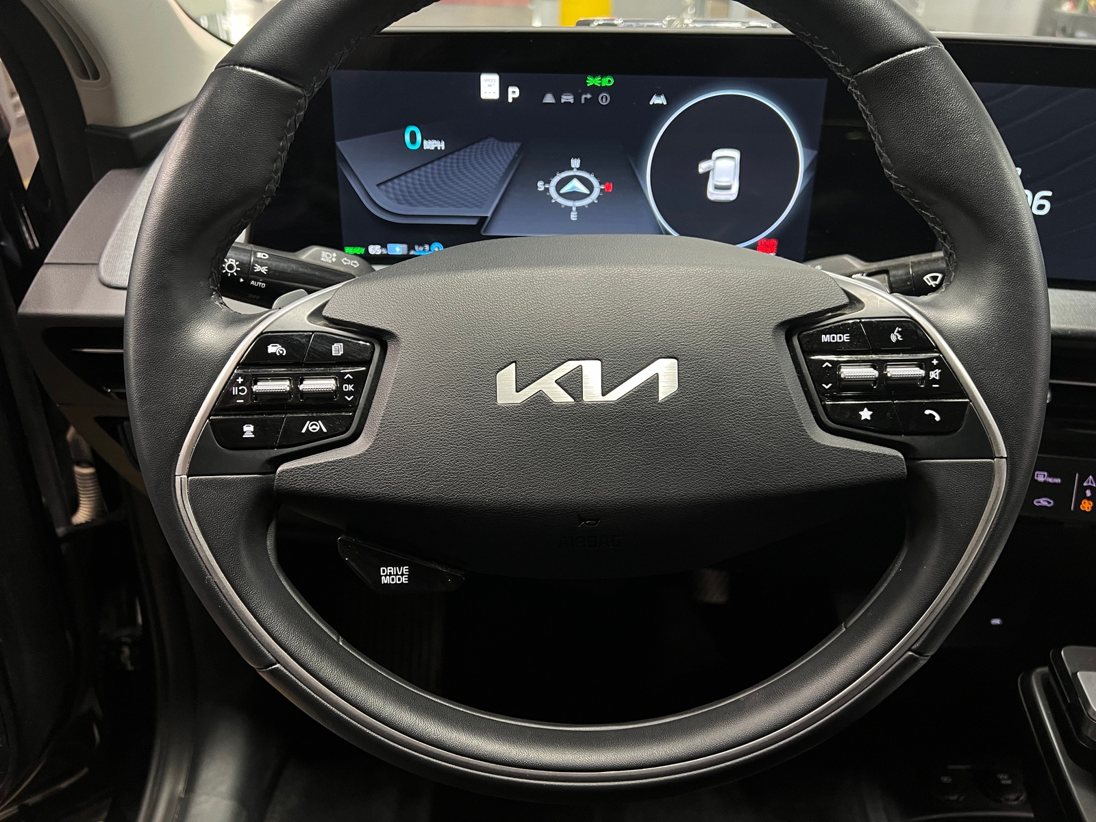 Thumbnail: 2024 Kia EV6 - 4