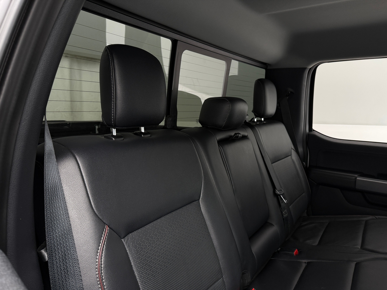 Thumbnail: 2022 Ford Econoline - 5